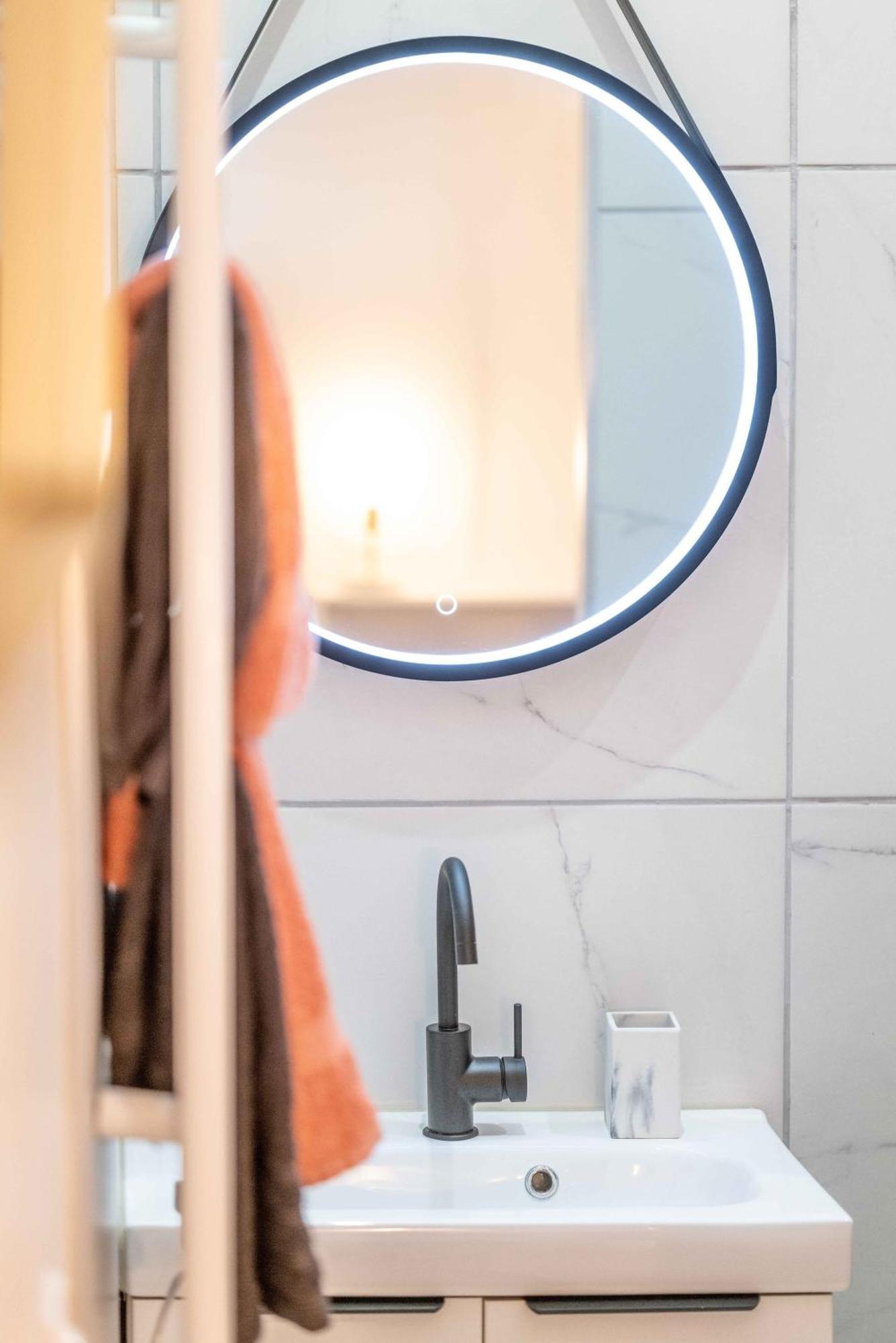 Saint Tropez - Old Village - Modern & Cosy Apartments ภายนอก รูปภาพ