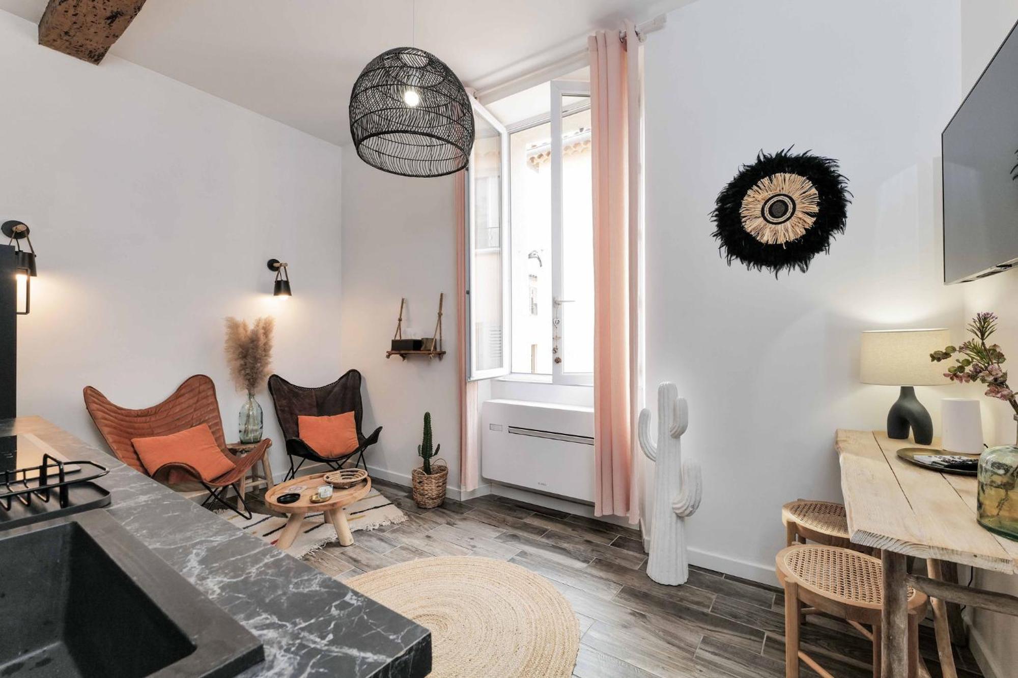 Saint Tropez - Old Village - Modern & Cosy Apartments ภายนอก รูปภาพ